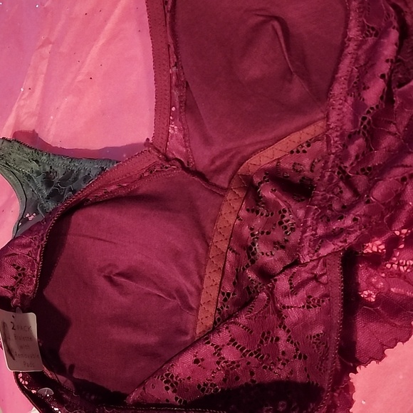 Two Jessica Simpson Bralettes - Picture 8 of 9